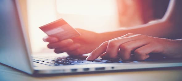 Credit card spending during Diwali rises by 18%, transaction volumes of e-commerce platforms surge 25%