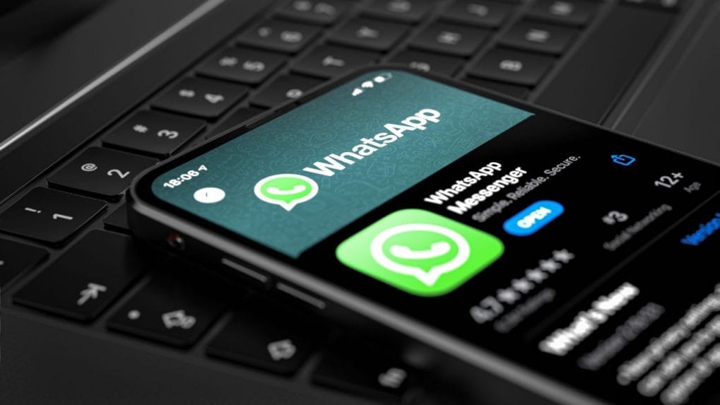 Whatsapp meluncurkan fitur kunci obrolan, memungkinkan pengirim untuk menyembunyikan pesan