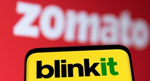 Zomato pumps another ₹300 crore into Blinkit amid intensifying quick commerce battle