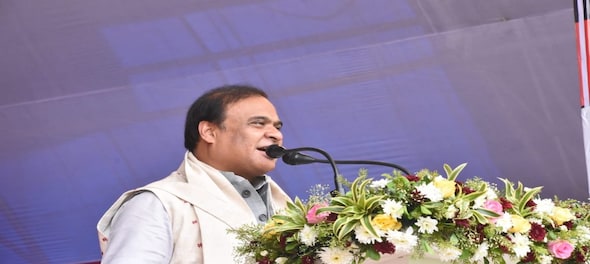 Assam | 1182 cadres of eight insurgent outfits deposit arms to CM Himanta Biswa Sarma