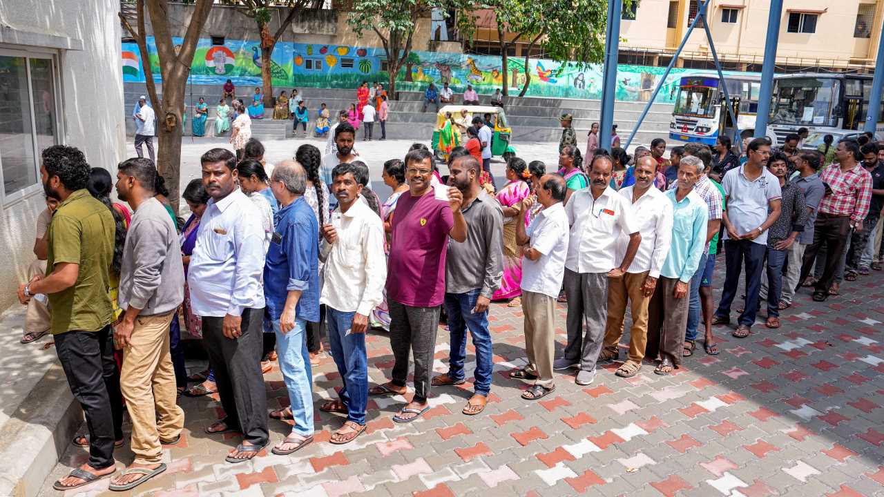 Chamrajpet Election Results LIVE | Three Time Winner Zameer Ahmed Khan ...