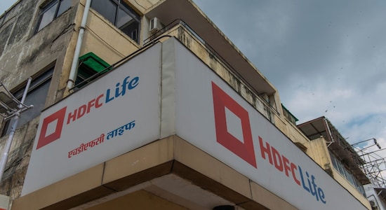 hdfc life, hdfc life insurance share price, hdfc life insurance stock price, nse, bse, hdfc life corporate annoucements