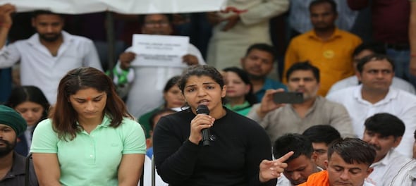 Our protest is not politically motivated, say Sakshi Malik and husband Satyawart Kadian