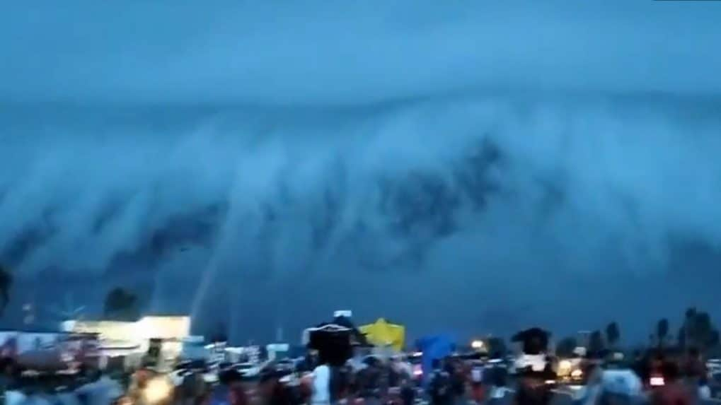 Watch Spectacular Doomsday Or Shelf Cloud In Haridwar Skies — How