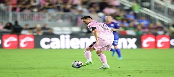 Watch: Lionel Messi scores stunning free-kick on debut for Inter Miami in the Major League Soccer
