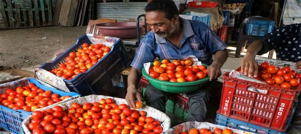 India to further slash price of discounted tomatoes, to sell at Rs 70 per kg from today