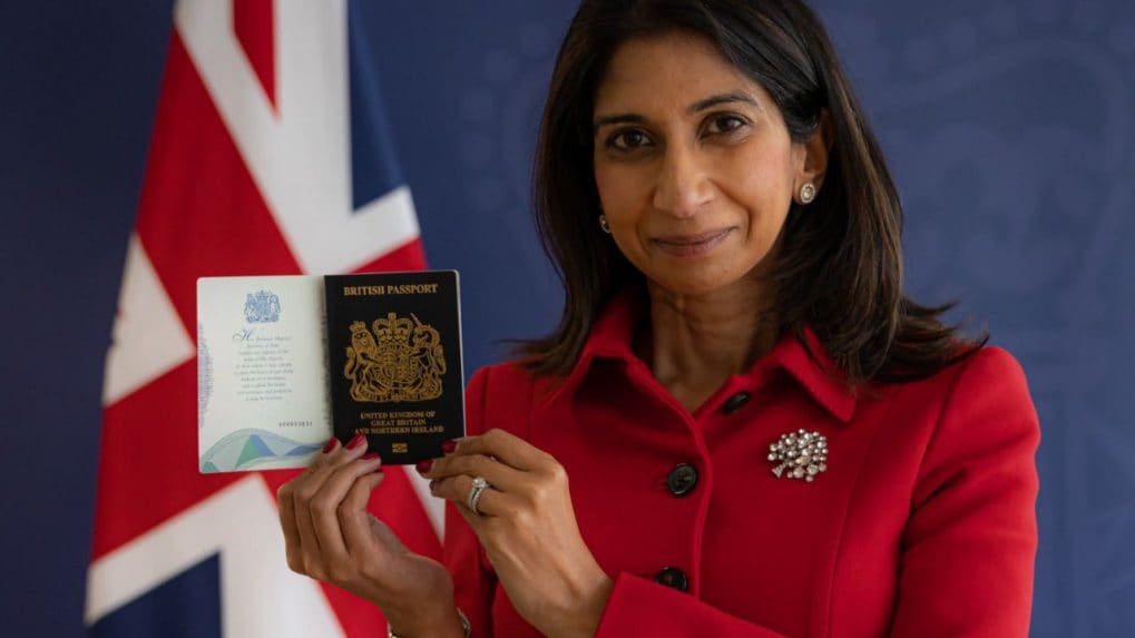 United Kingdom Rolls Out First Passports In Name Of King Charles Iii 0906