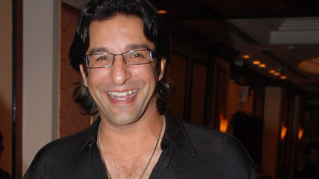 Wasim Akram Slams Pcb For Excluding Imran Khan From The Video Celebrating Pakistan Cricket 7105