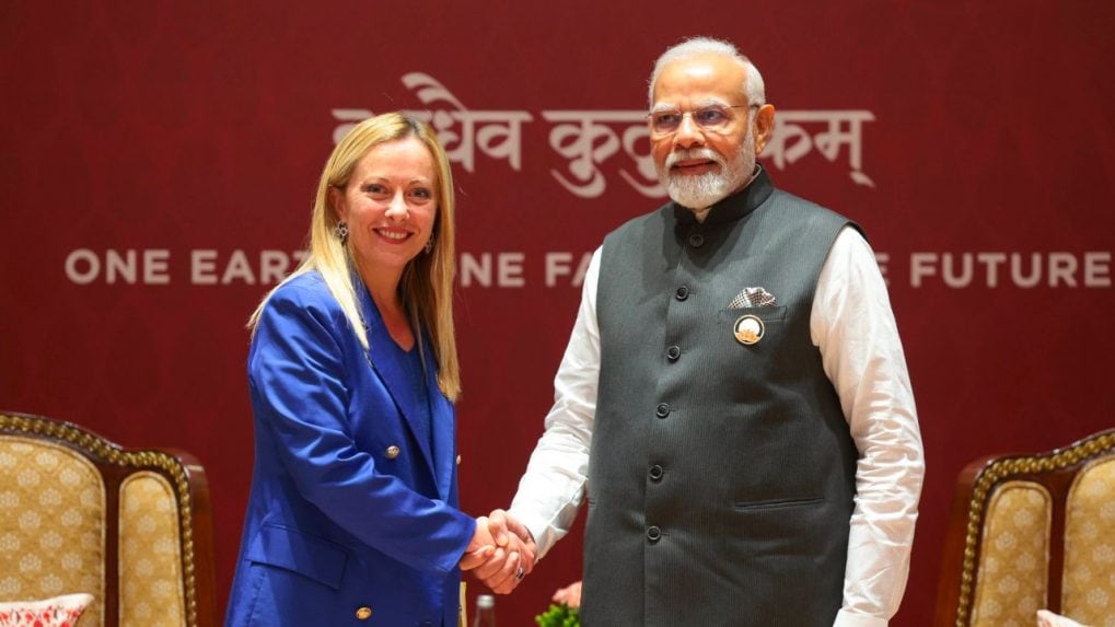 Il primo ministro Narendra Modi sta tenendo colloqui bilaterali con l’italiana Giorgia Meloni