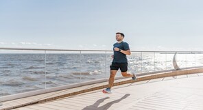 Mid-life running beneficial for joints, reveals orthopaedic surgeon's research