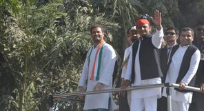 Stampede-like situation disrupts Rahul Gandhi, Akhilesh Yadav's joint rally in Uttar Pradesh
