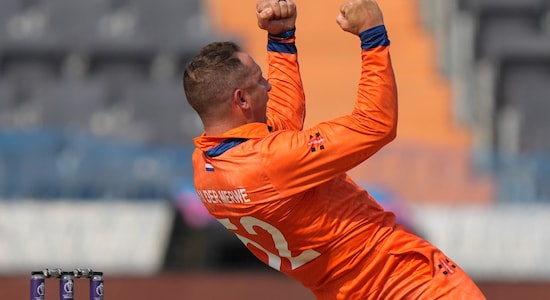 Roelof Van Der Merwe Gave The Netherlands Their First Breakthrough As He Got Devon Conway Caught In The Deep By Bas De Leede. The Centurion From New Zealand's First Match Departed On Just 32 With New Zealand At 67/1 In 12.1 Overs. (Image: Ap) Roelof Van Der Merwe Gave The Netherlands Their First Breakthrough As He Got Devon Conway Caught In The Deep By Bas De Leede. The Centurion From New Zealand's First Match Departed On Just 32 With New Zealand At 67/1 In 12.1 Overs. (Image: Ap)