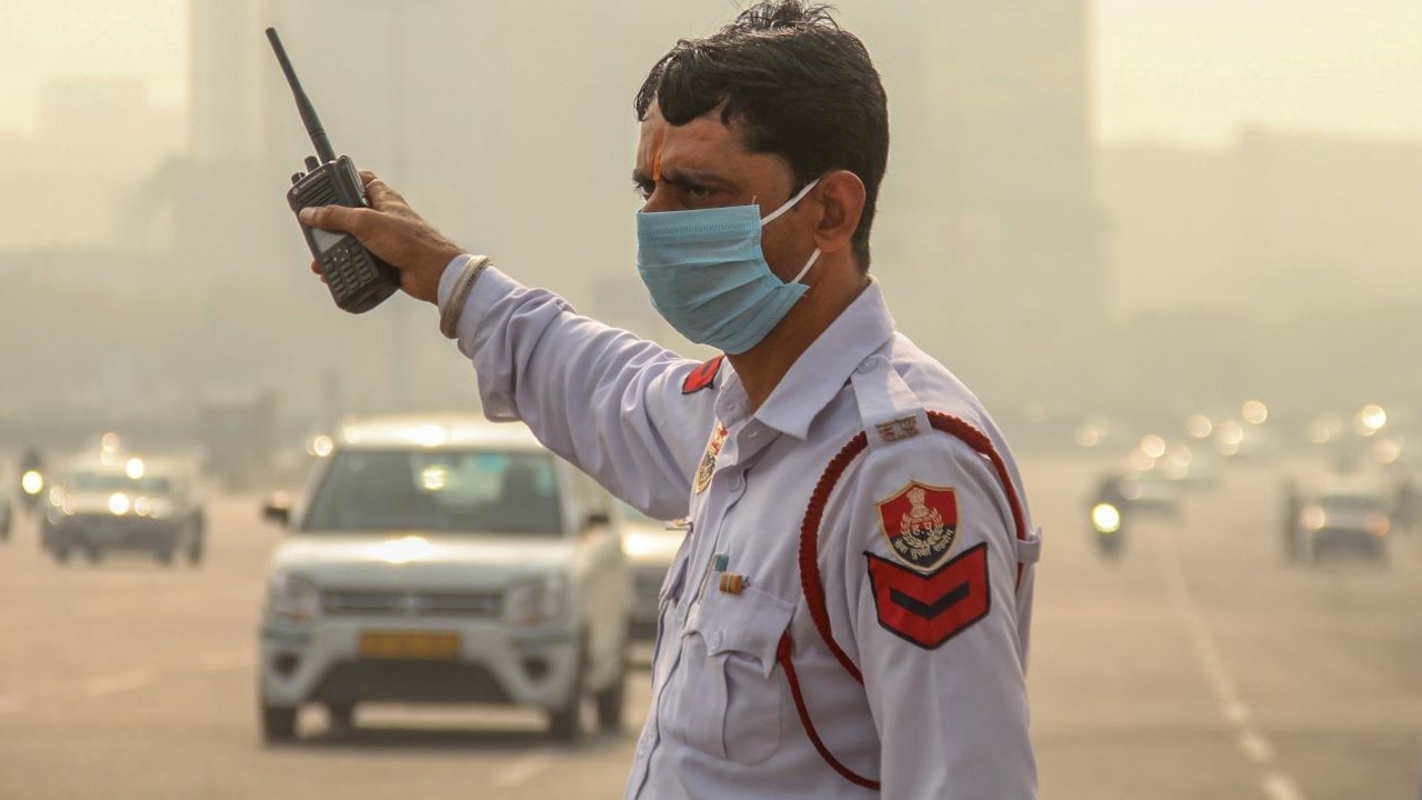 Delhi-NCR Air Pollution: Centre Bans Plying Of BS-III Petrol And BS-IV ...