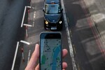 Uber strikes deal with London drivers to put black cabs on app