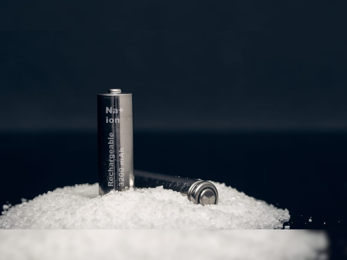 A cheap sodium salt battery could shake up grid storage