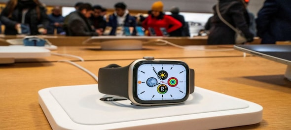 Apple resumes sale of watches after Appeals Court lifts US ban