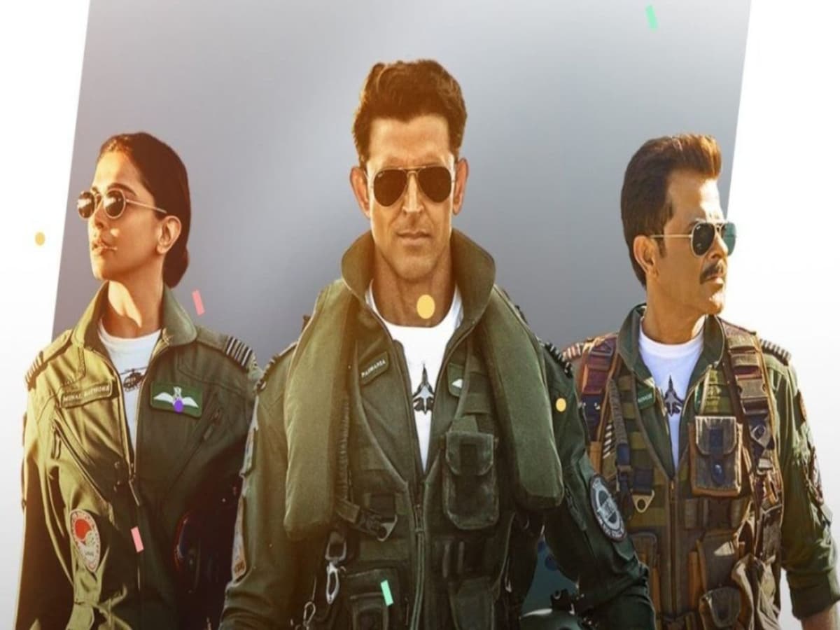 Fighter movie review: A glorious Hrithik Roshan, Deepika Padukone, and some  good old hyper-nationalism - CNBC TV18