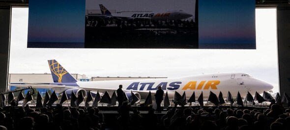 Atlas Air Boeing 747 cargo plane makes emergency landing in Miami after engine fire