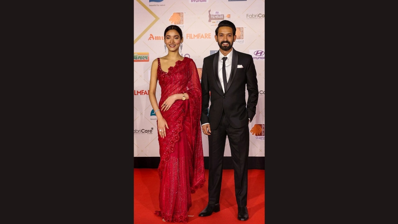 Filmfare Awards 2024 From Alia Bhatt Janhvi Kapoor to Triptii Dimri a look at the stunning red carpet looks CNBC TV18