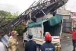 After Mumbai hoarding incident that killed 16, another one collapses in Pune