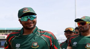 Shakib al Hasan becomes 1st player to pick 50 wickets in T20 World Cups